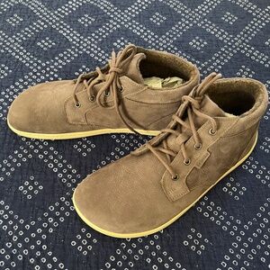 Be Lenka Barefoot style Boots - Synergy Brown size 11